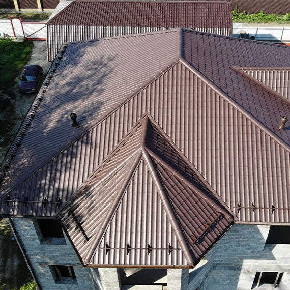 Монтаж сложной крыши и кровли в Бодайбо и Иркутской области